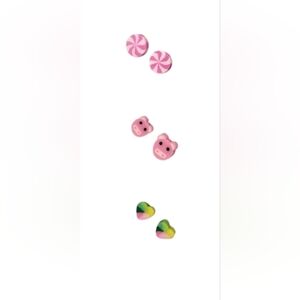 🎉🎉CLEARANCE🎉🎉 3pc mini pink stud earring set peppermint, pig, hearts